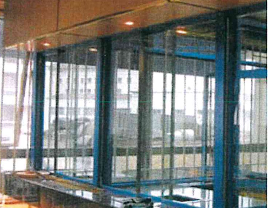 Commercial shopfront and glazing